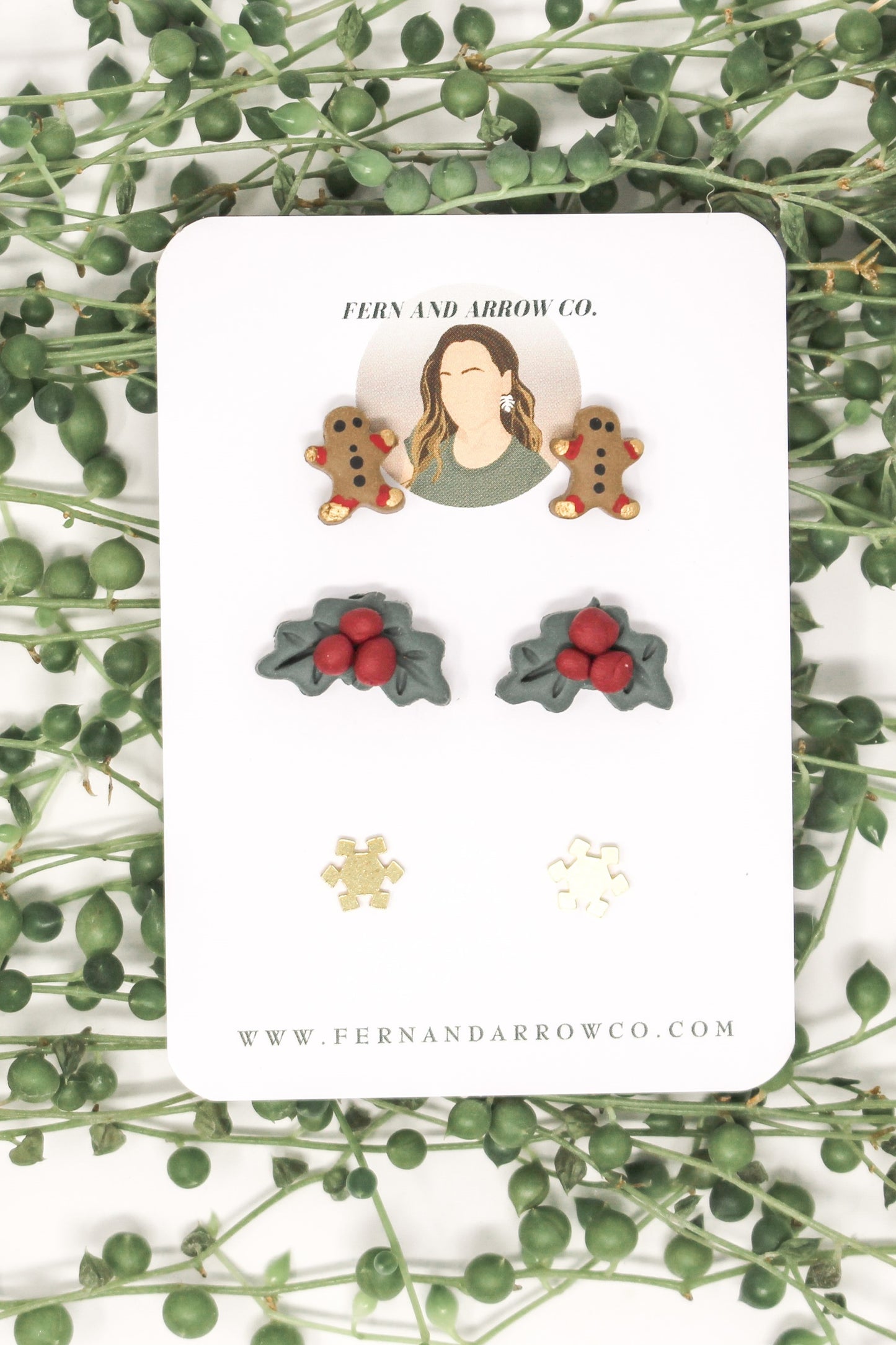 Gingerbread and holly stud pack
