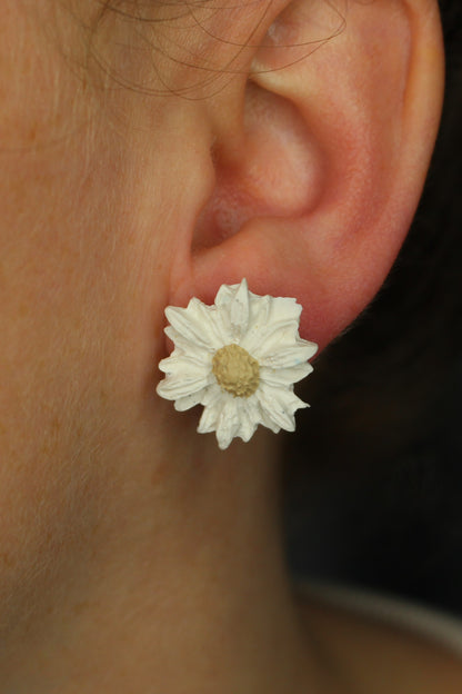 Daisies and florals stud pack